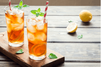 glasses of iced honeysuckle tea