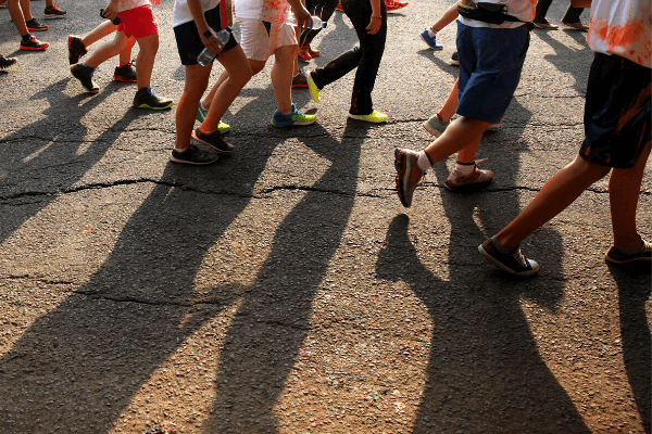 people running