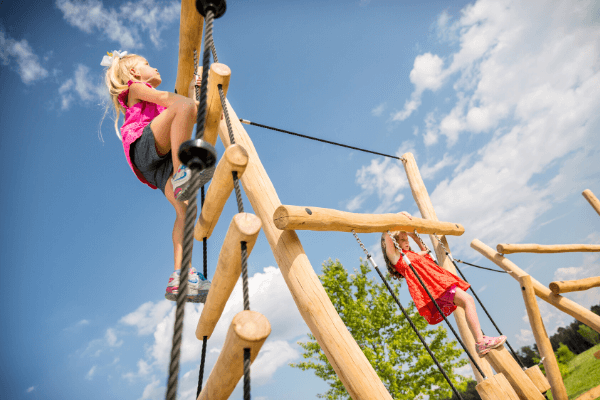 Kids on obstacle course