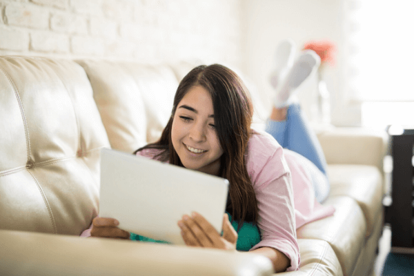 girl with laptop